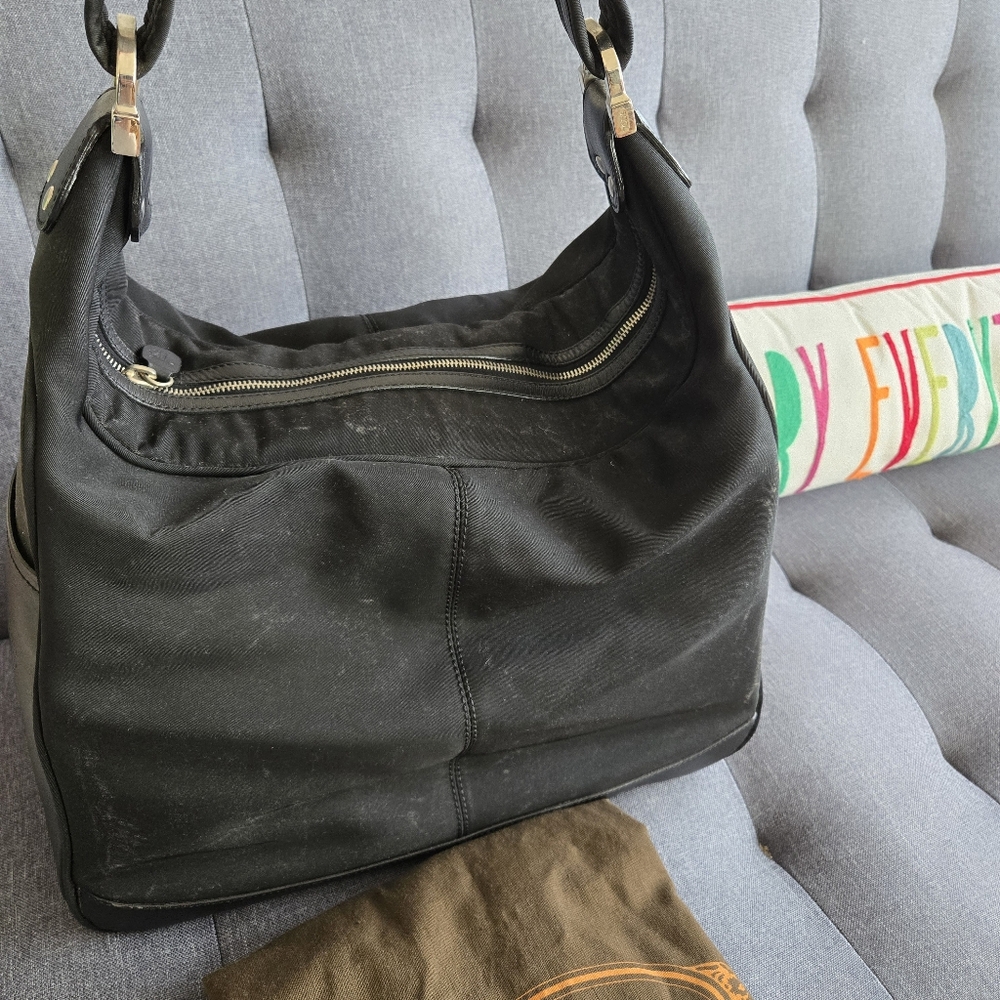 Tod's Hobo Shoulder Bag - Picture 2 of 11